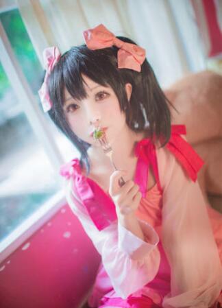 清一区二区国产好的精华液无需插件也能使用，网友：非常方便！